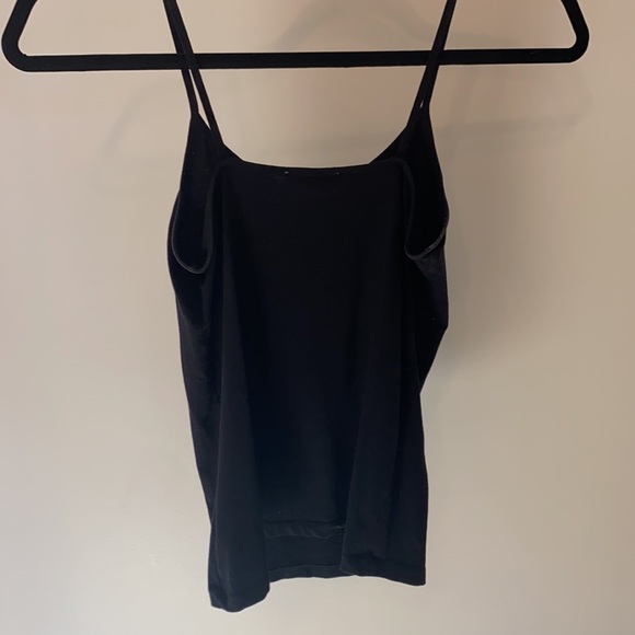 Forever 21 basic tank top - Picture 3 of 3